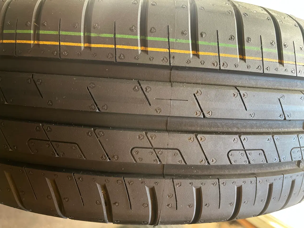 Billede 6 - Sommerdæk. 185-65-15. Goodyear.