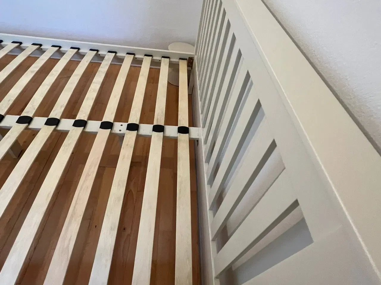 Billede 7 - Double Bed Frame - NEXT (UK)