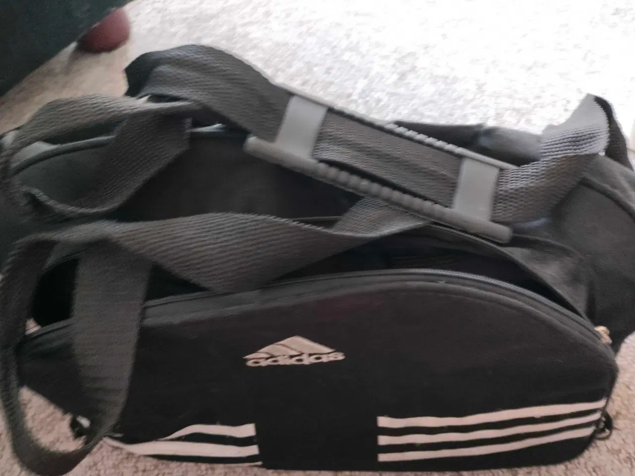 Billede 4 - Adidas taske 