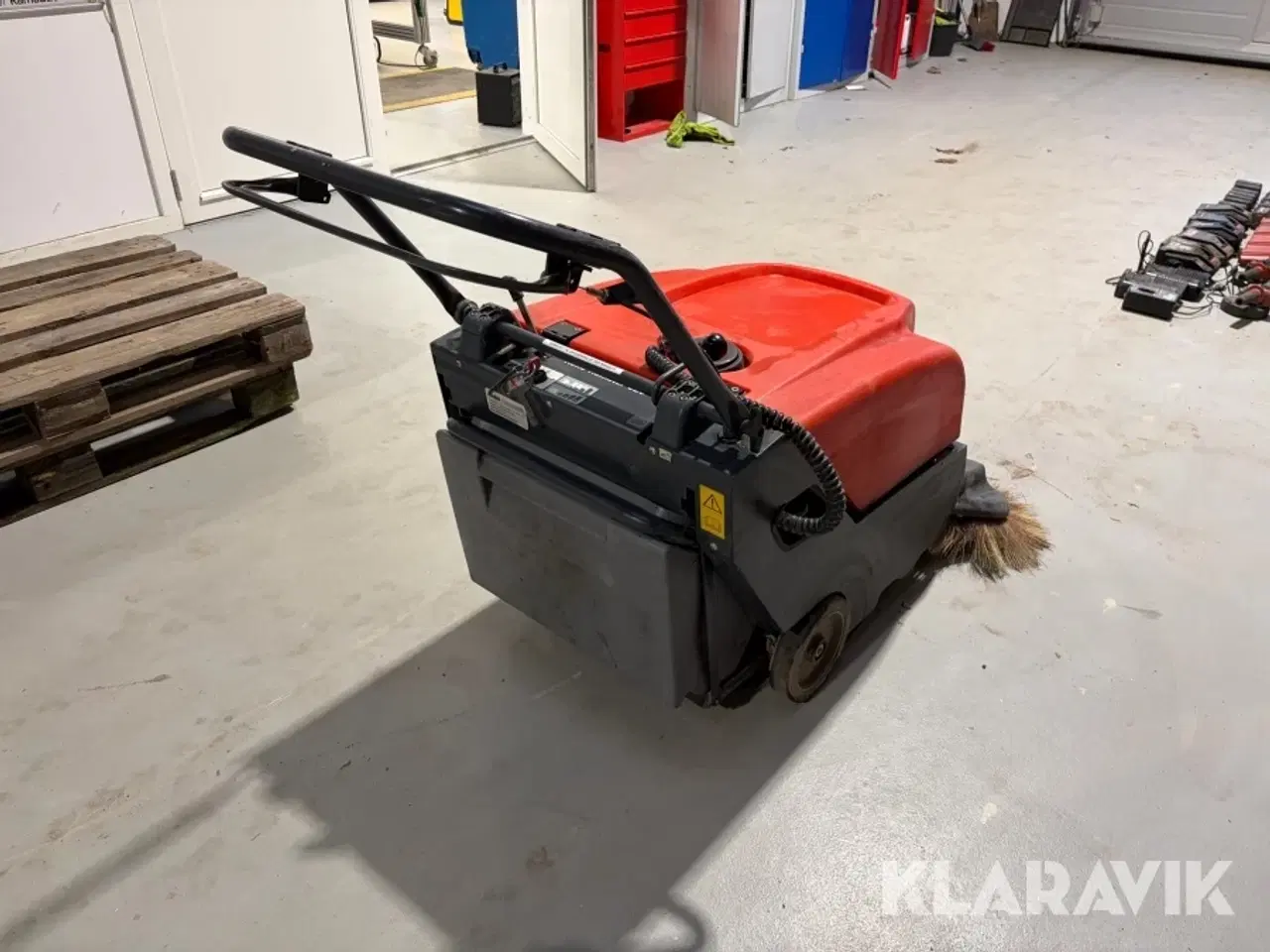 Billede 2 - Fejemaskine Hako Hamster 650 Batteridrevet