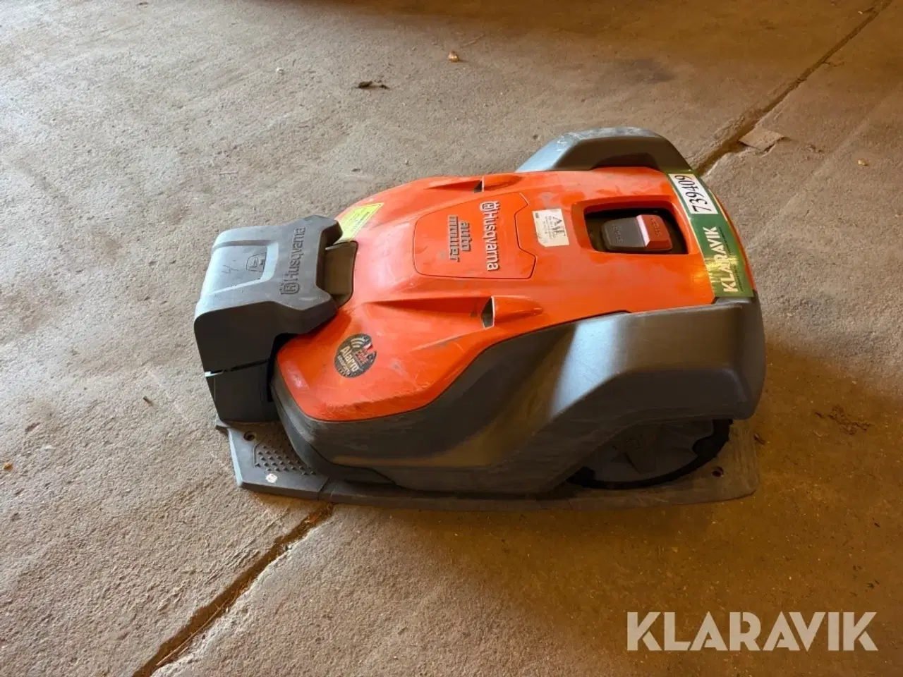 Billede 2 - Robot plæneklipper Husqvarna 550 med ladestation