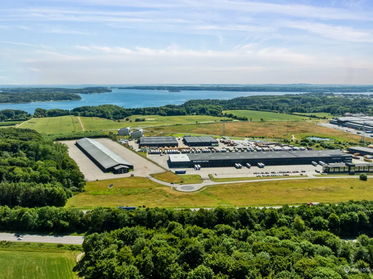 Billede 3 - Effektiv cross-dock med moderne kontorfaciliteter og optimal placering