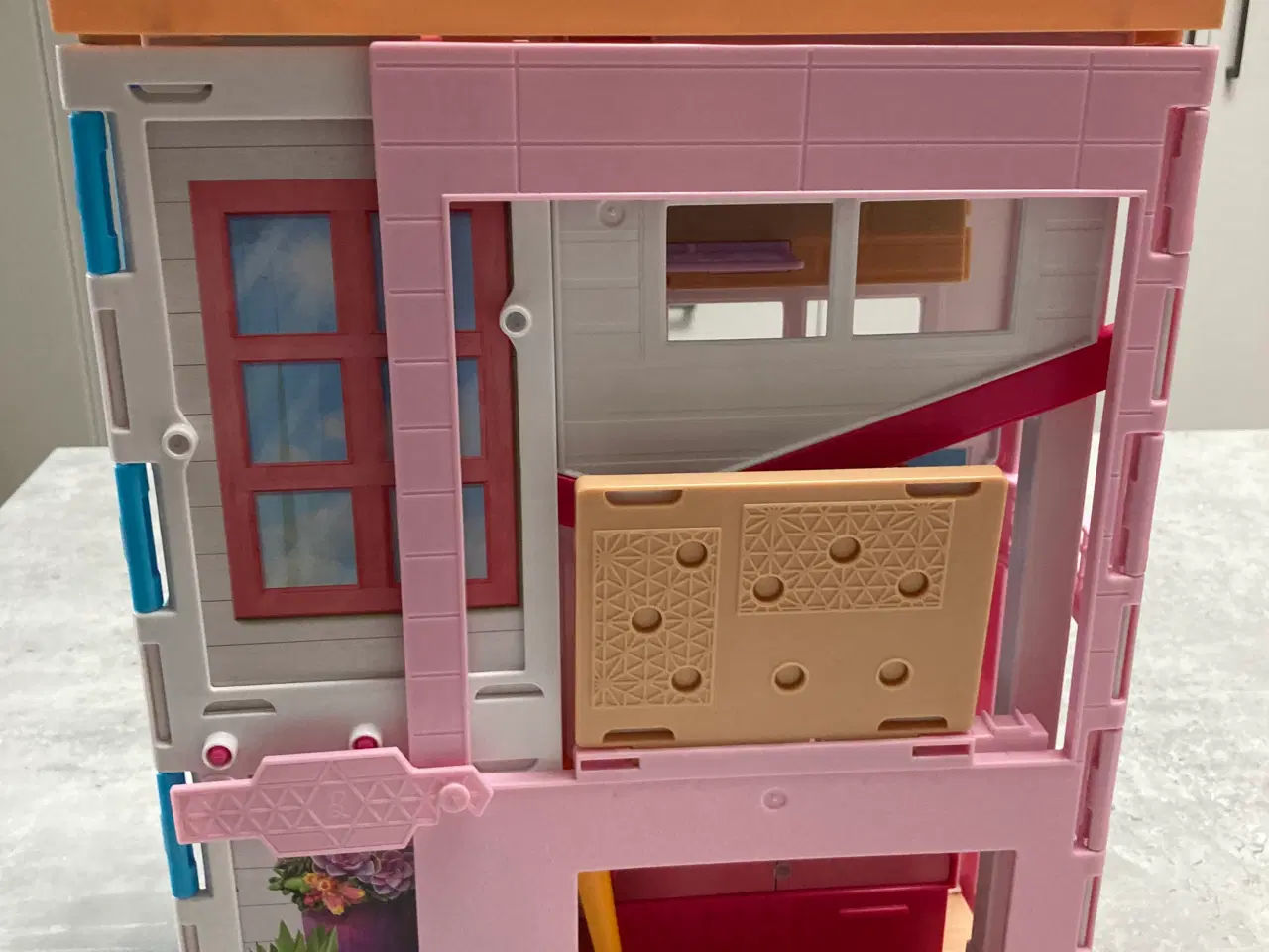 Billede 9 - Barbie 2-etagers hus