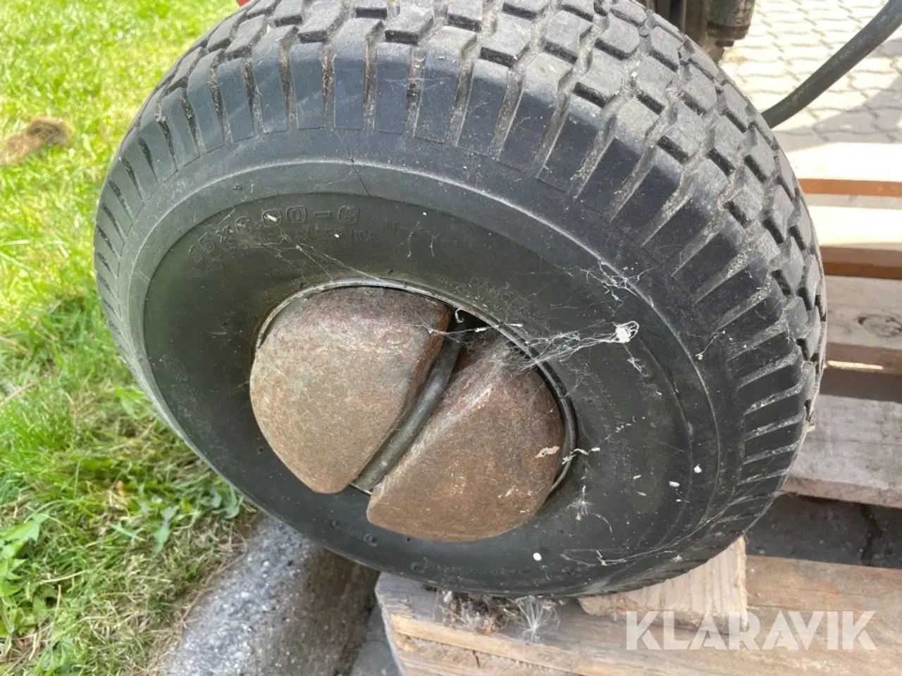 Billede 11 - Havetraktor Jonsered LR13