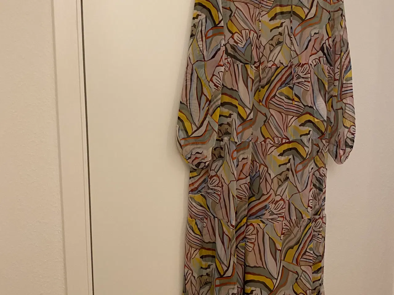 Billede 1 - Kjole/mønstret