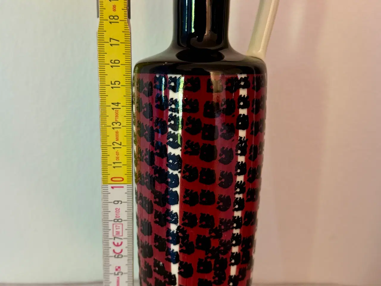Billede 2 - Strehla vase i slankt design