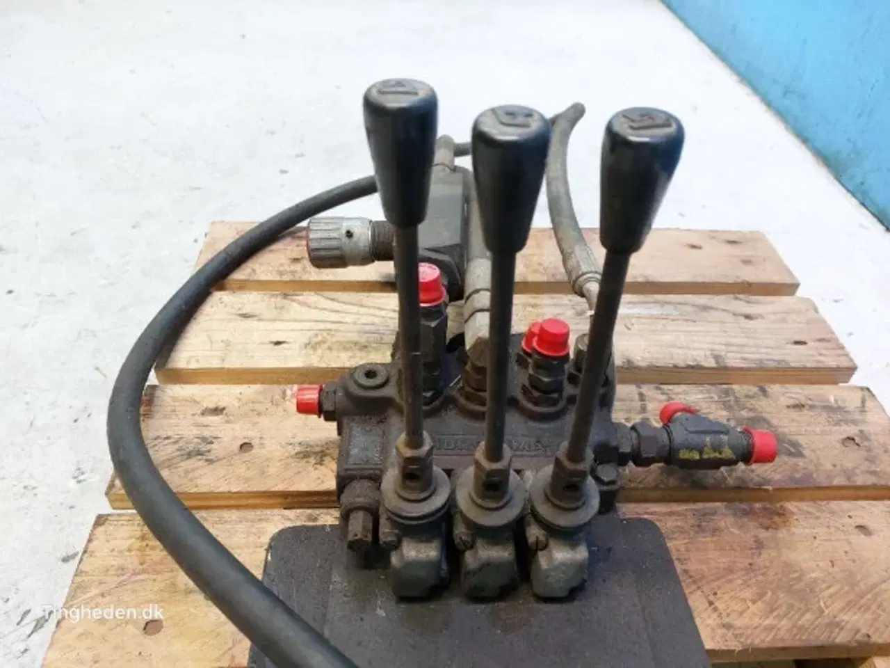 Billede 11 - Fodervogn Hydraulik Kontrolventil