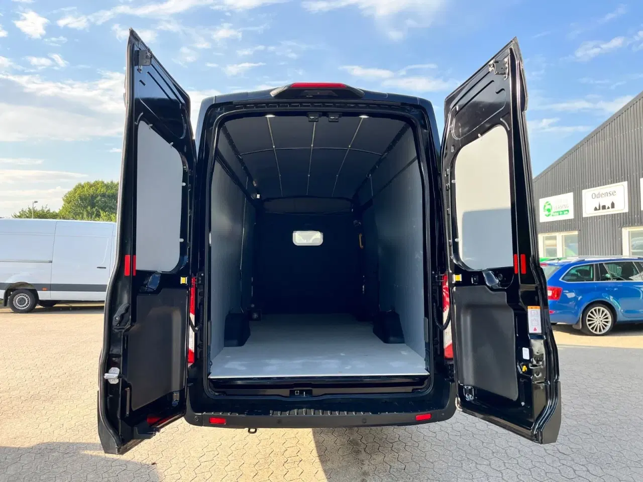 Billede 9 - Ford Transit 350 L4 Van 2,0 TDCi 130 Trend H3 RWD