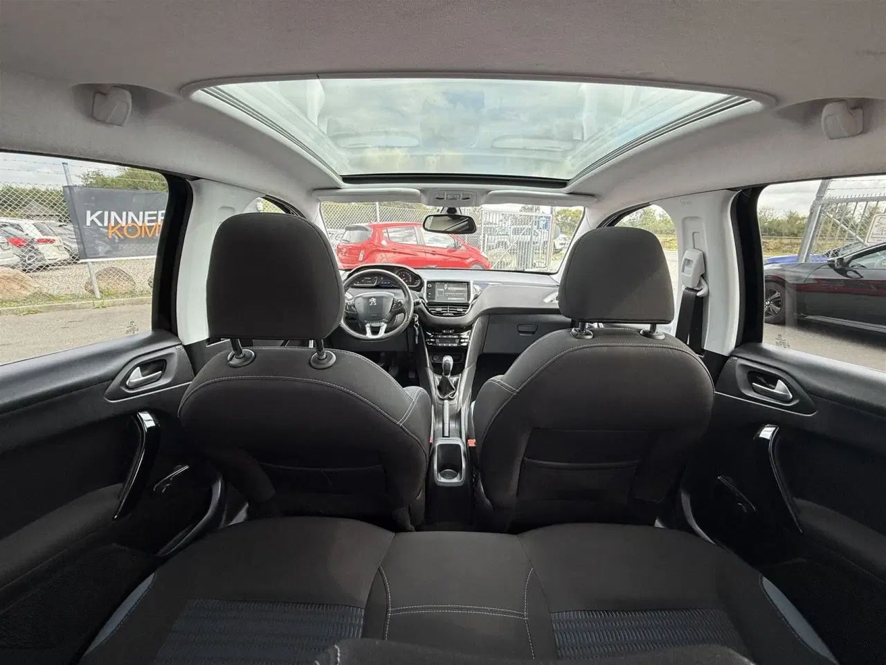 Billede 8 - Peugeot 208 1,2 VTi Allure Sky 82HK 5d