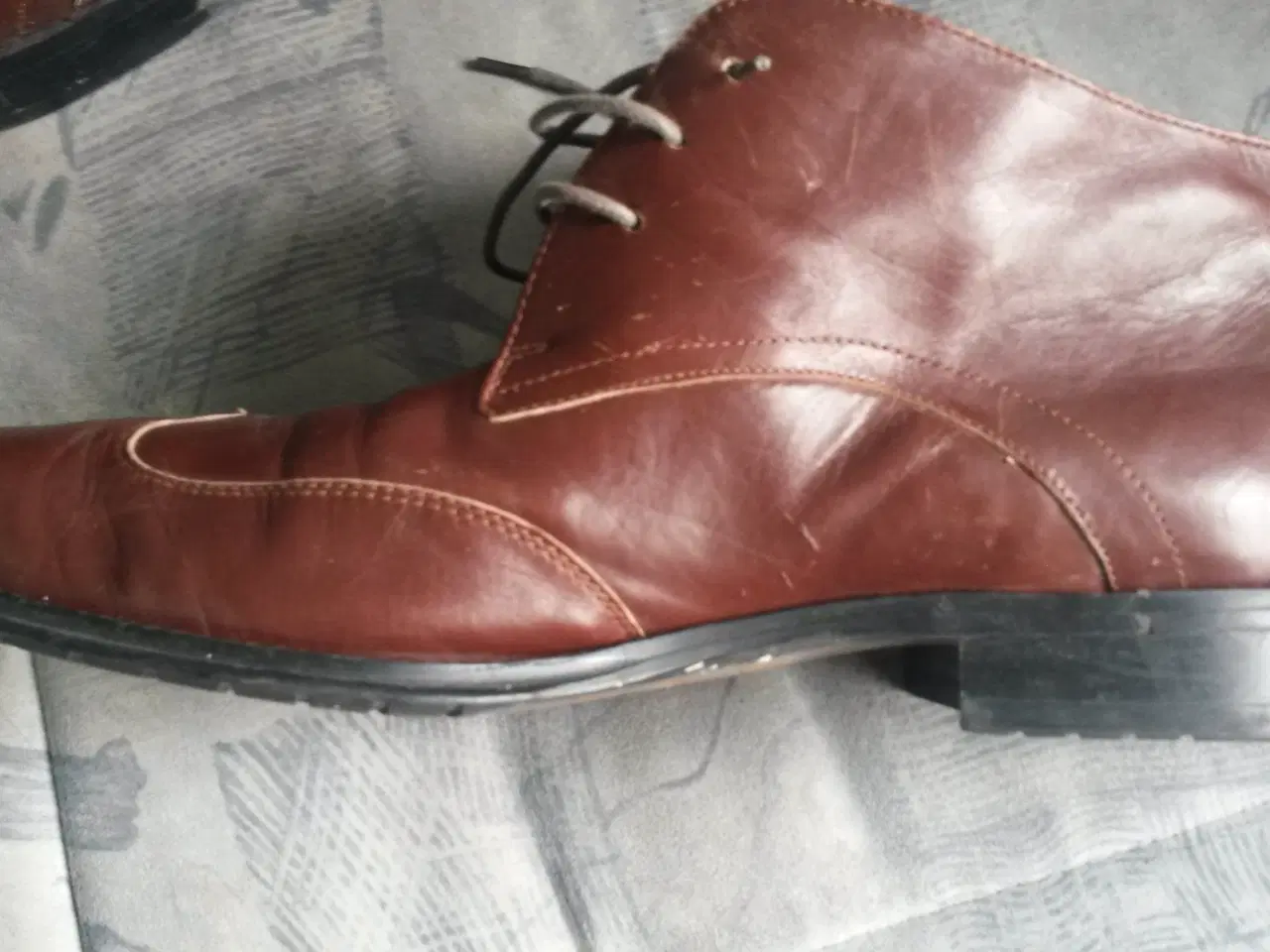 Billede 9 - Herresko mærke ambré, str. 44