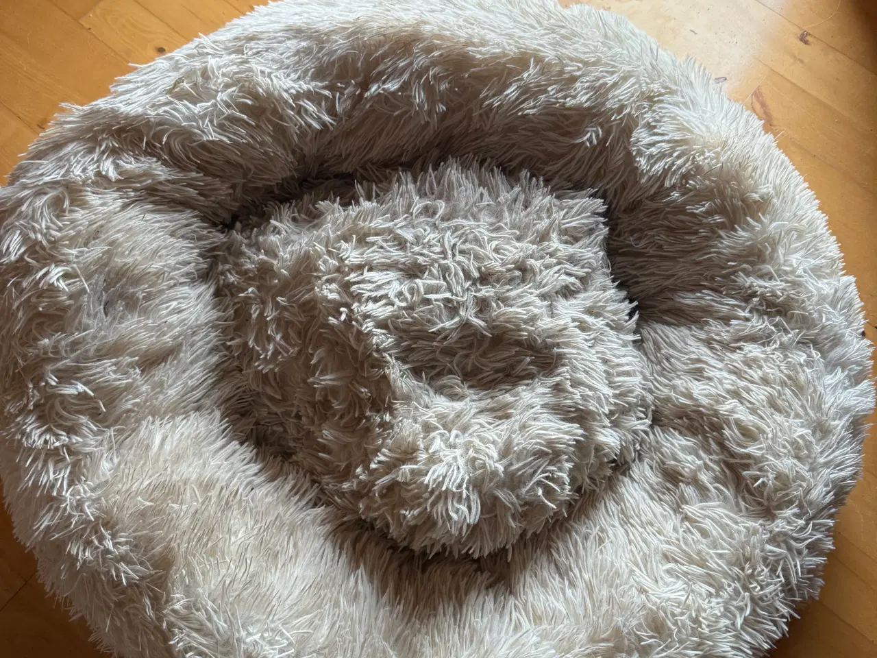 Billede 3 - Donut hundekurv