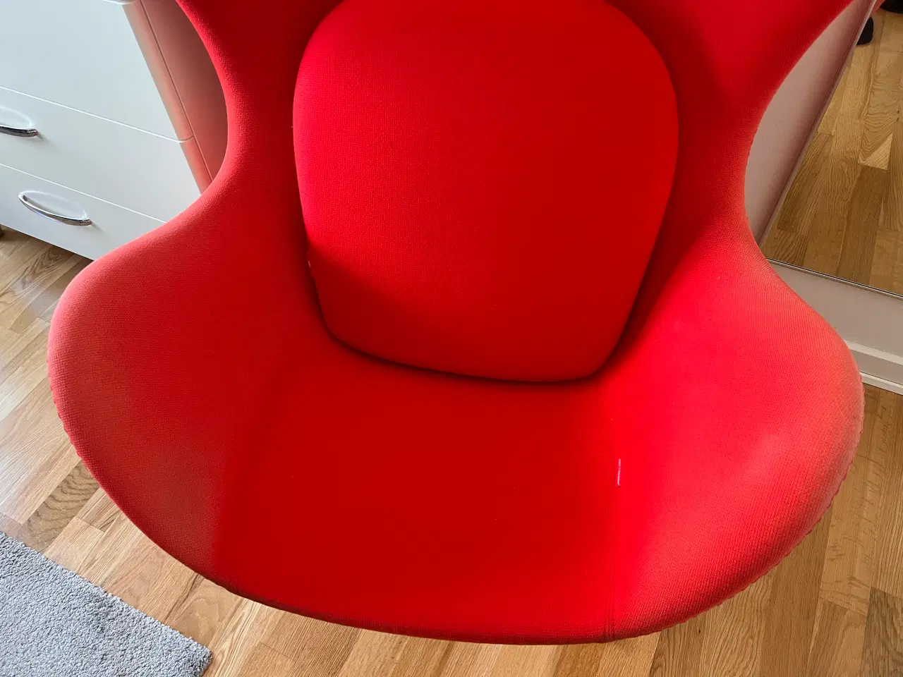 Billede 3 - Originalt æg af Arne Jacobsen med drejesokkel sælg