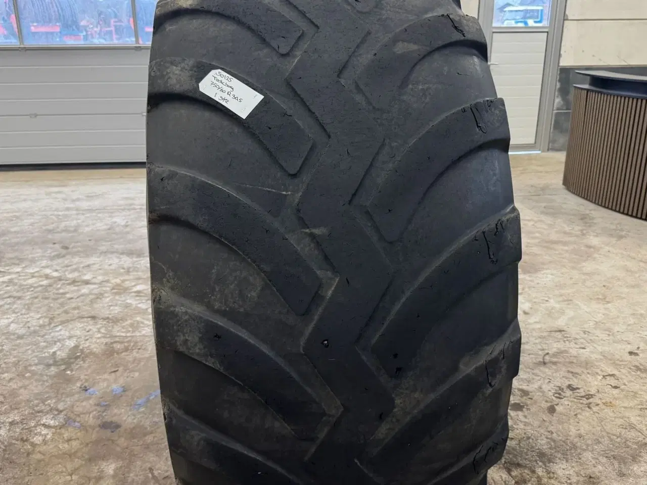 Billede 2 - Trelleborg 750/60R30,5
