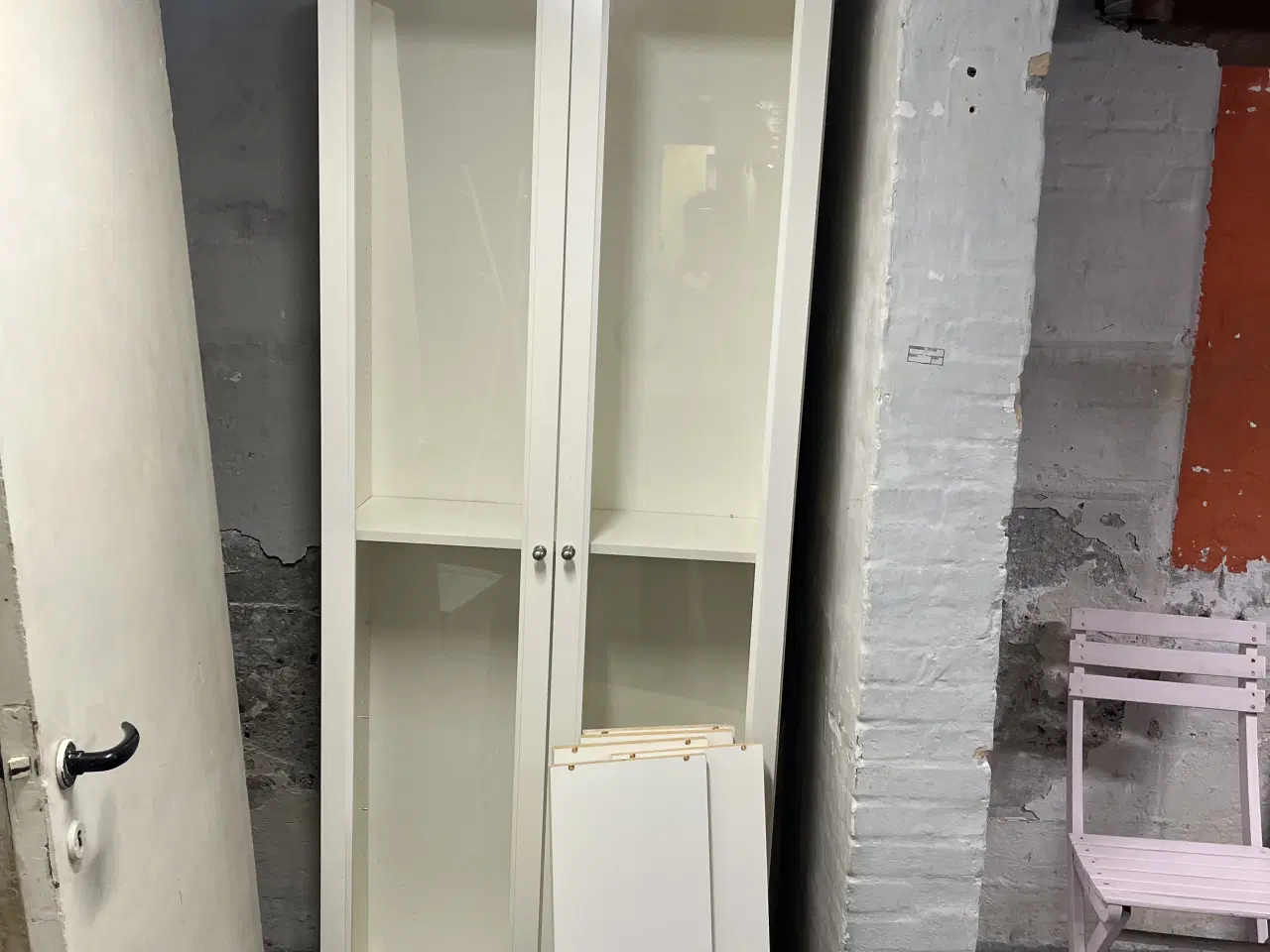 Billede 2 - Ikea vitrine skab 