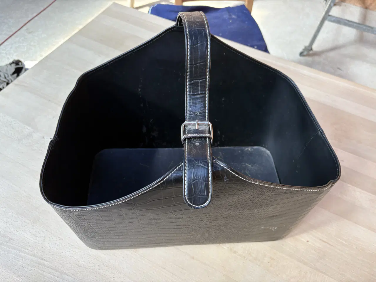 Billede 2 - Magasin holder fra Ilva 