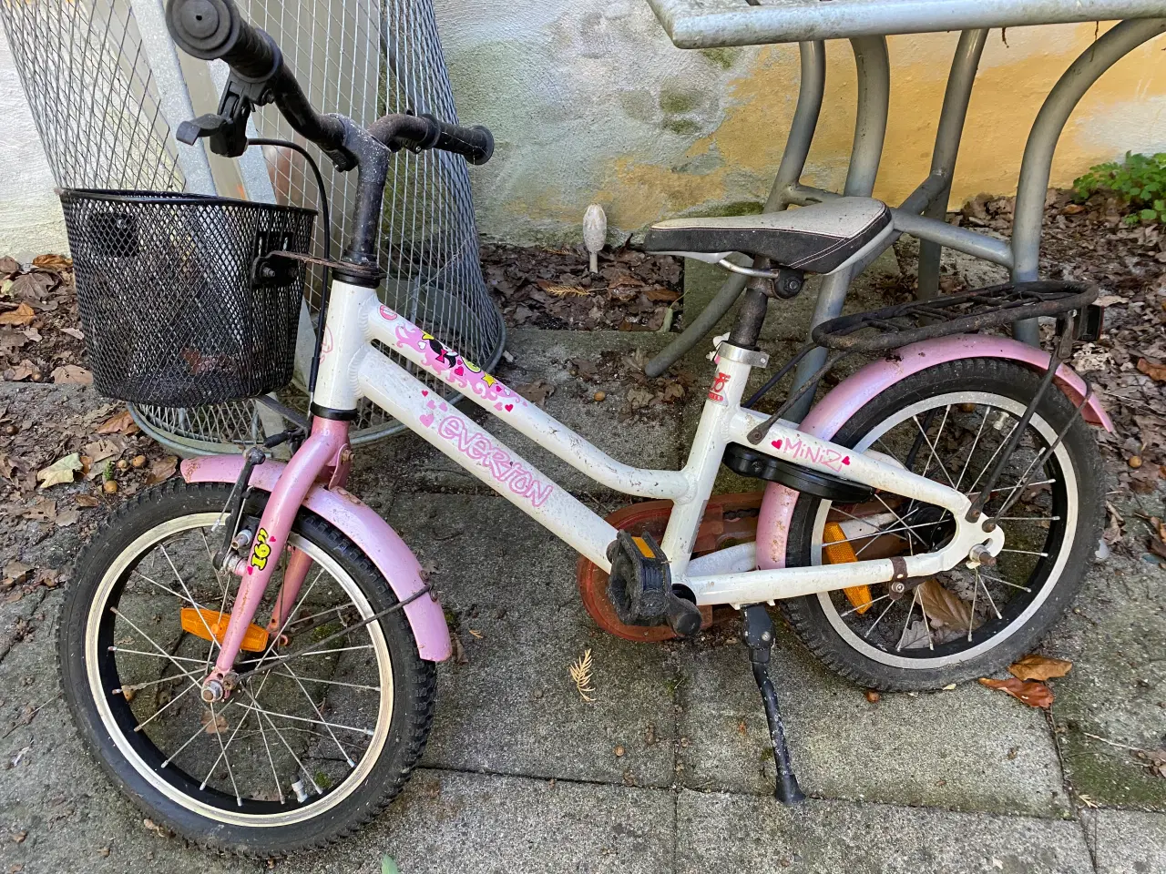 Billede 1 - Gratis - Børnecykel, Everton Miniz