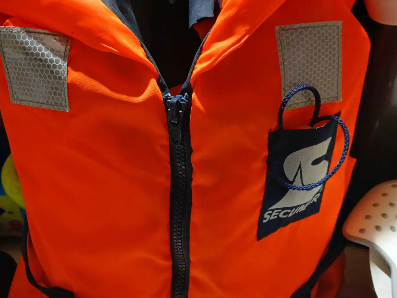 Billede 1 - Redningsvest str: 30-40 kg