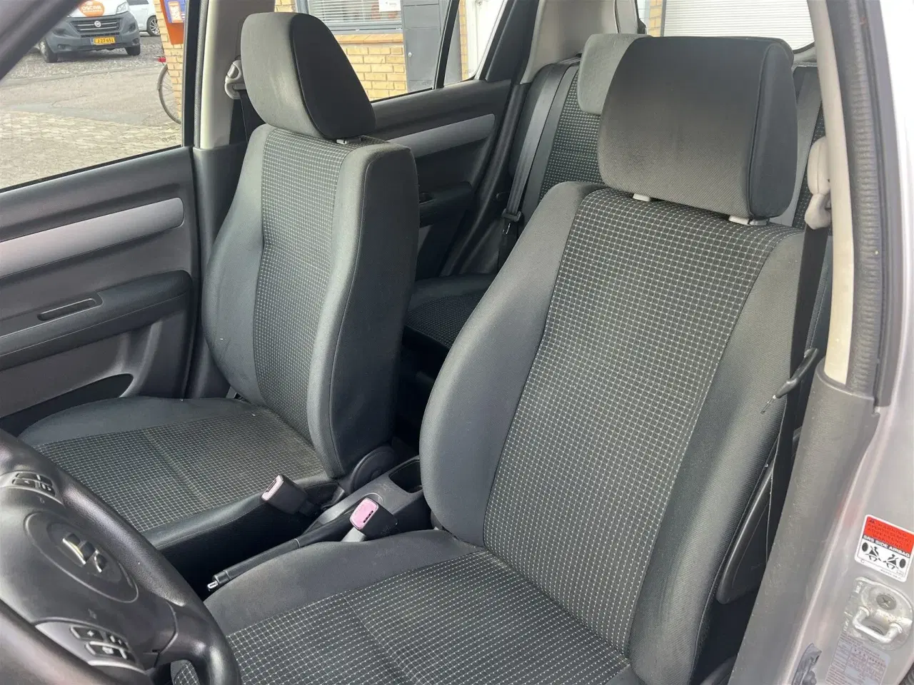 Billede 12 - Suzuki Swift 1,5 GL 102HK 5d