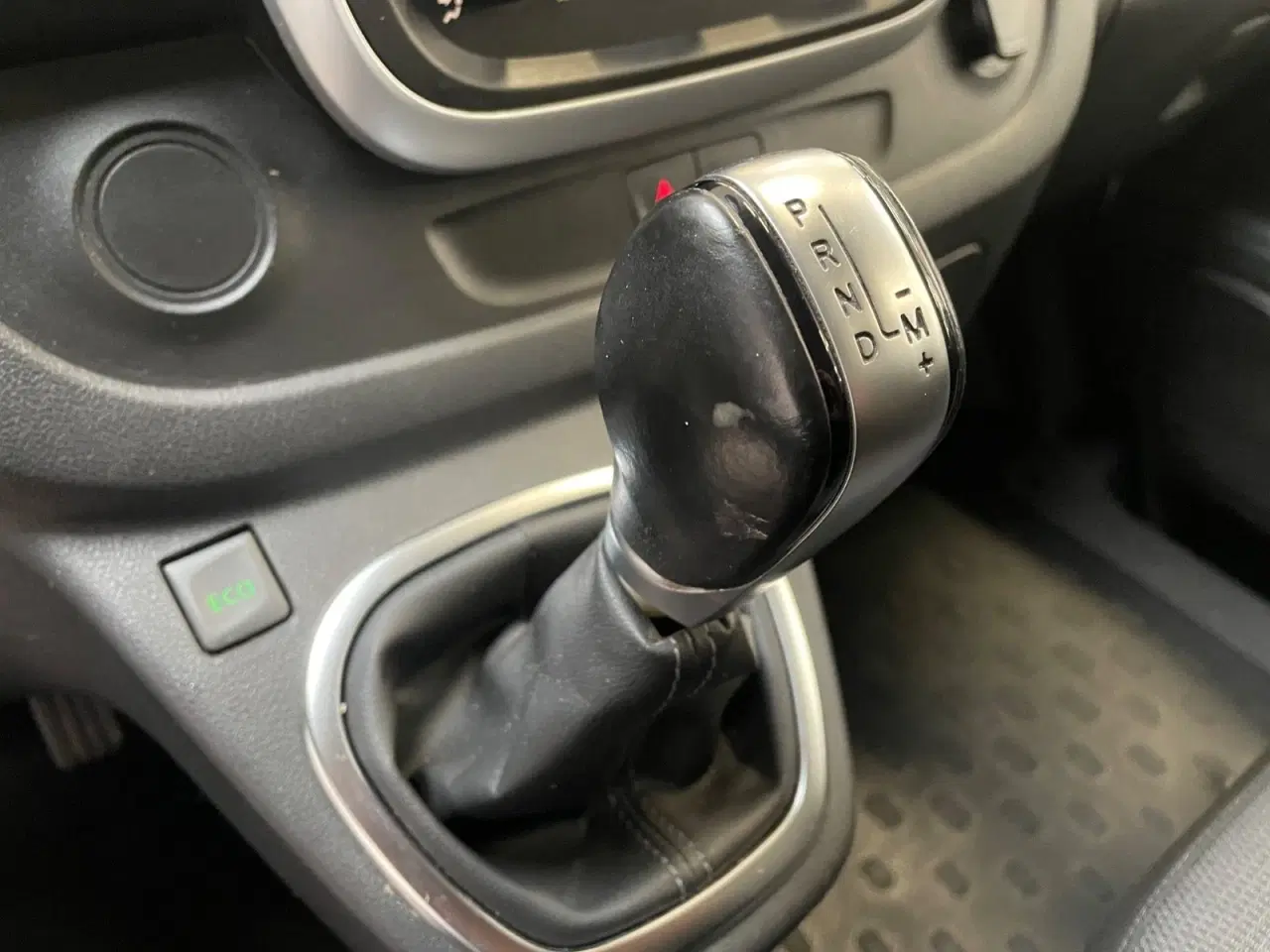 Billede 8 - Renault Trafic T29 2,0 dCi 170 L2H1 EDC