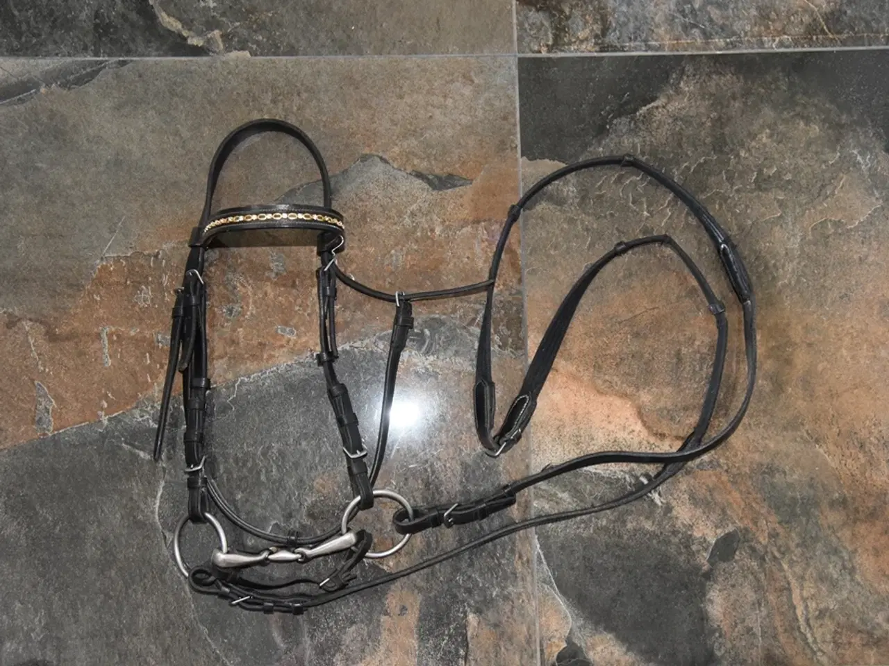 Billede 4 - Hestetøjle til pony