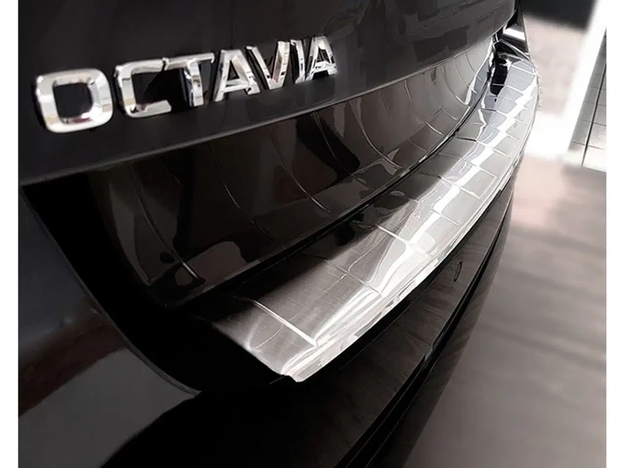 Billede 1 - Læssekantbeskytter Skoda Octavia Combi 2019- Stål