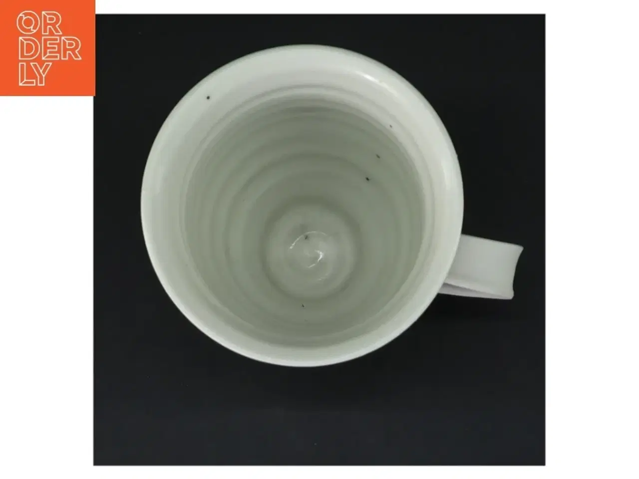 Billede 4 - Keramikkrus med årstal (str. Ø 9,5 cm længde 11,5 cm)