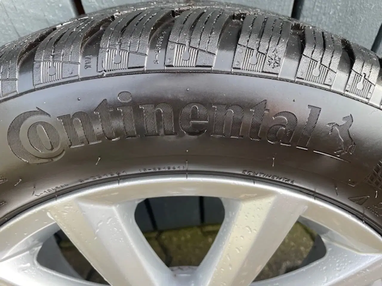 Billede 8 - Alu vinterhjul med Continental dæk til VW Polo