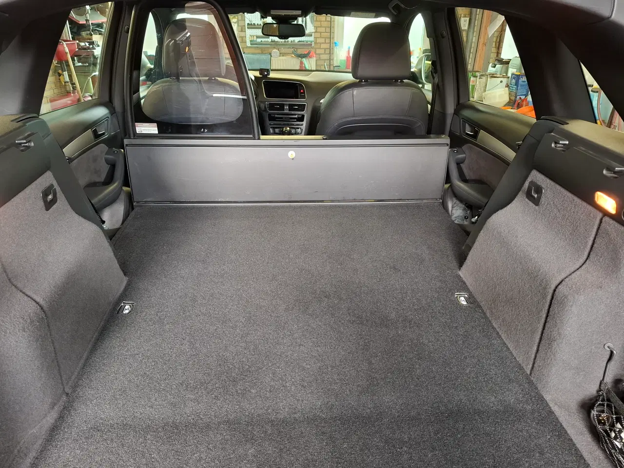 Billede 5 - Varerumsadskillelse Audi Q5 (type 8RB)