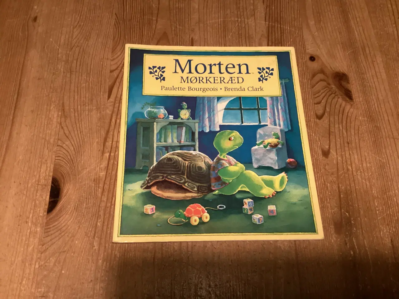 Billede 12 - Morten Skildpadde Bamser,  sparegris, Bøger.