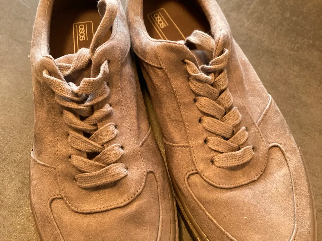 Billede 2 - Asos fritidssko, str 43