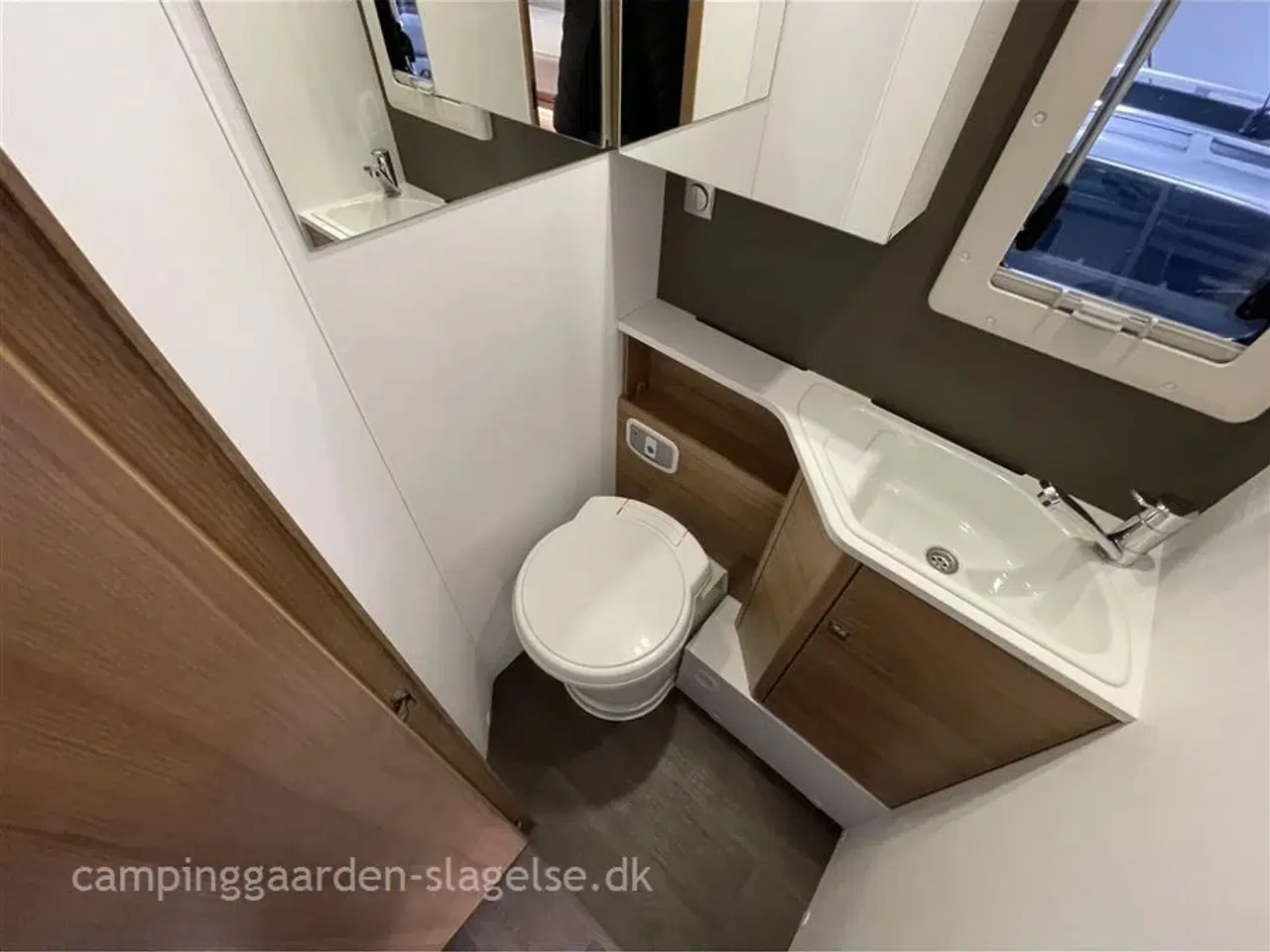 Billede 15 - 2021 - Adria Coral AXESS S 670 SL   Adria Coral Axess 670 SL