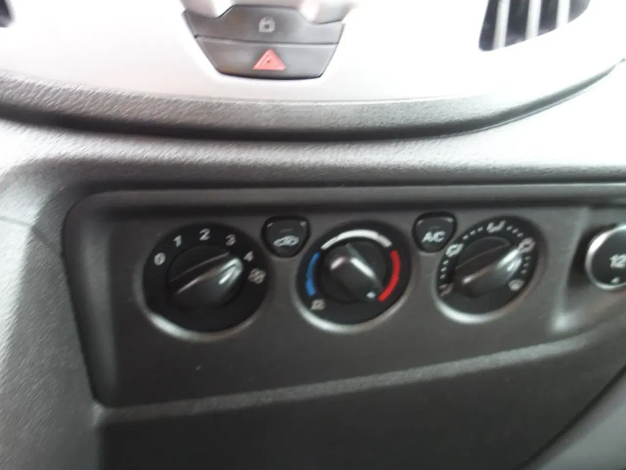 Billede 10 - Ford Transit 350 L2 Chassis 2,2 TDCi 125 Trend Ladvogn RWD