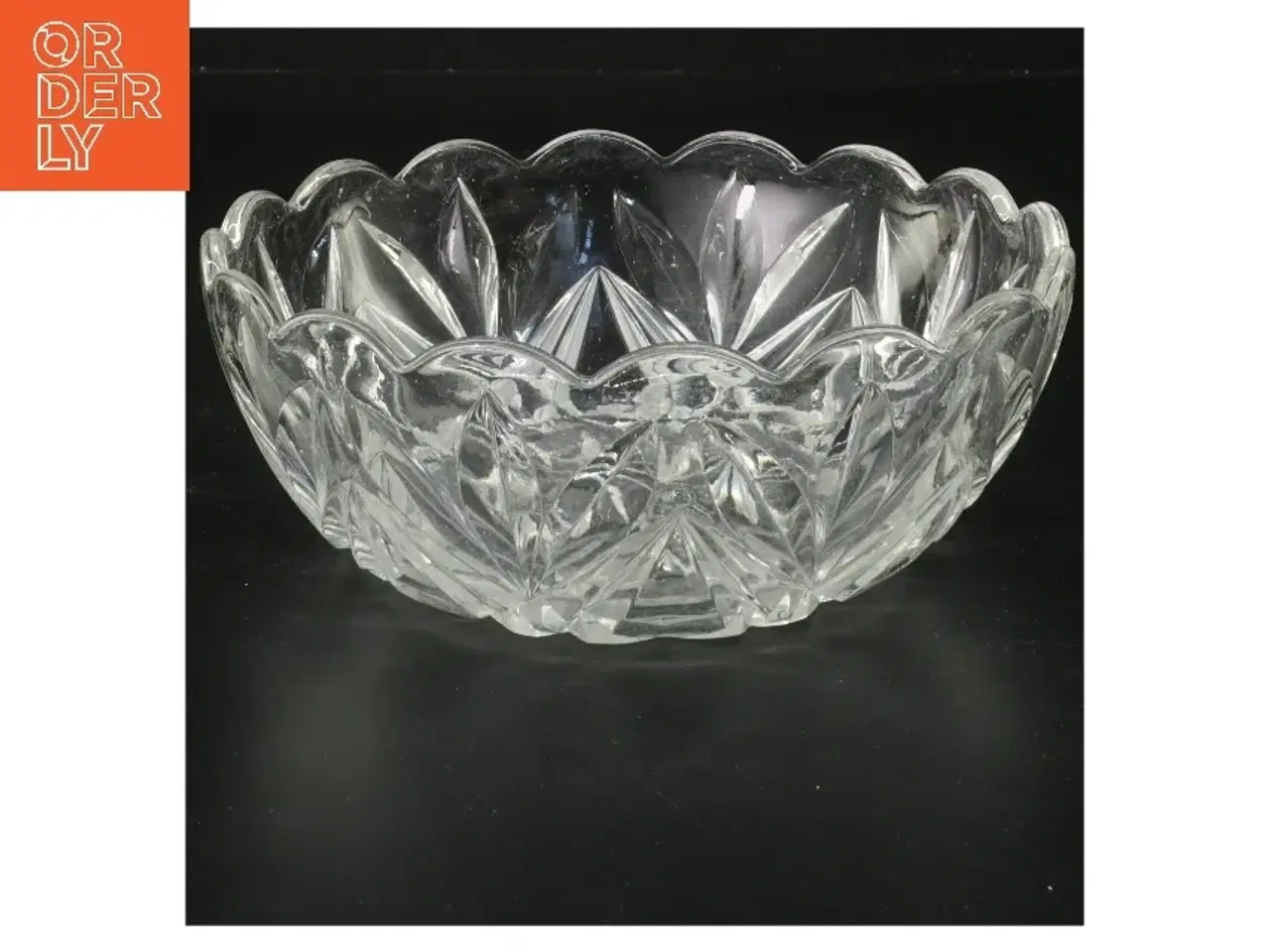 Billede 1 - Glas skål med mønster (str. Ø 17 cm)