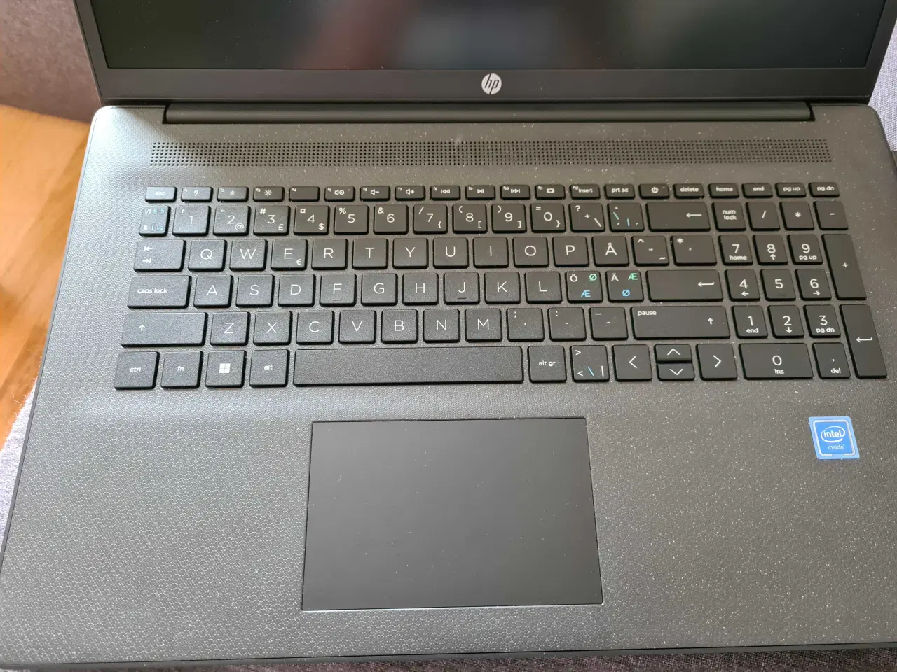 Billede 3 - Næsten ny bærbar 