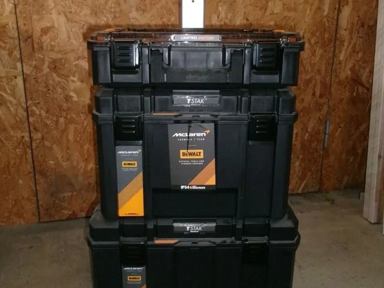 Billede 1 - Værktøjsvogn med 3 kasser DEWALT