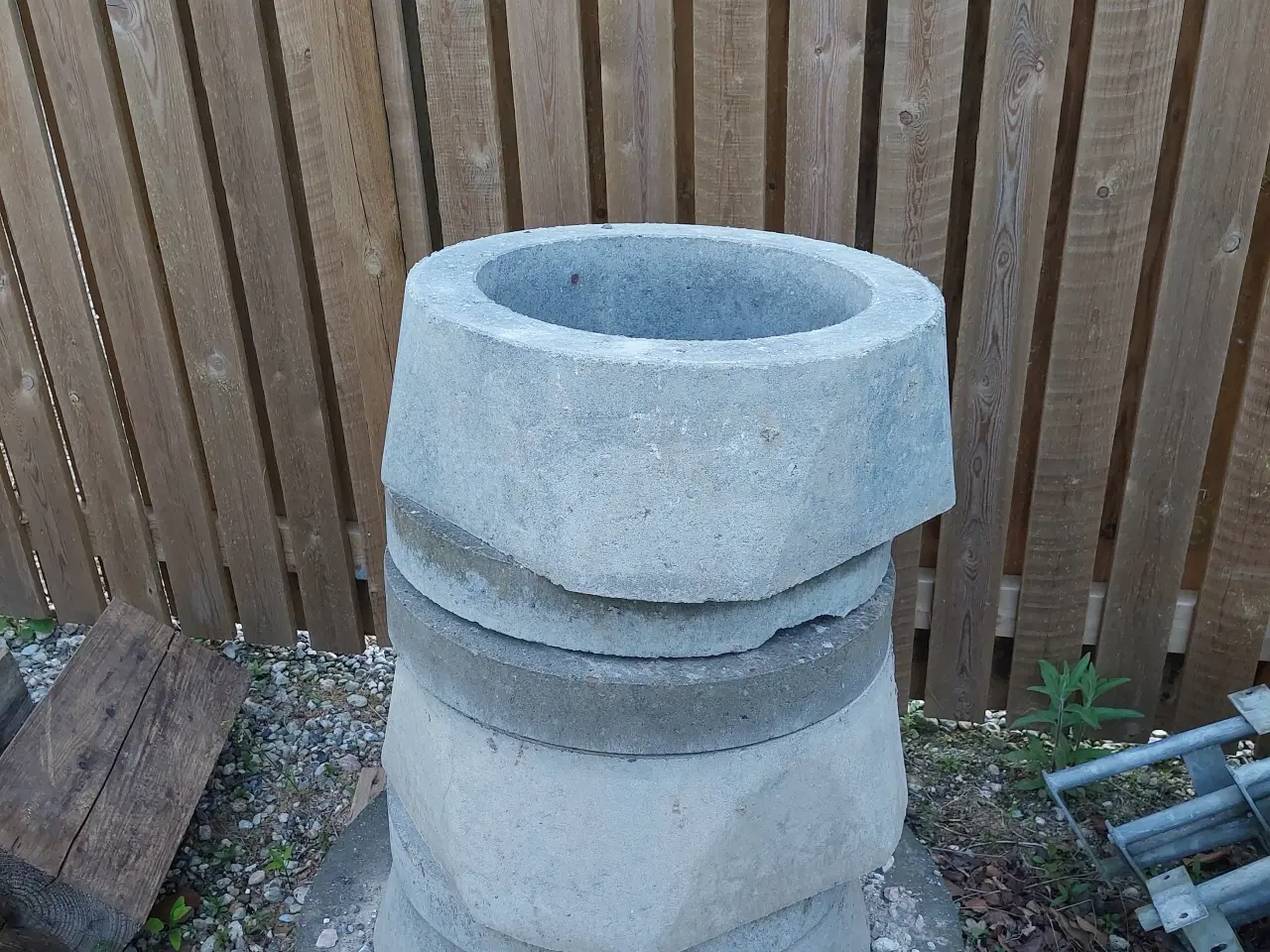 Billede 1 - 315 mm beton kegle med dæksel