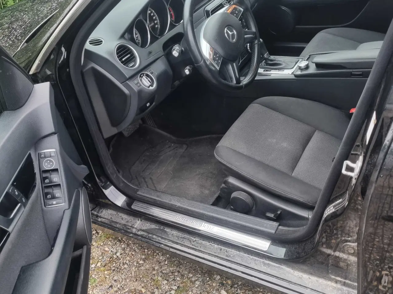 Billede 9 - MERCEDES C220 2,2 CDI  ok lavt km tal 