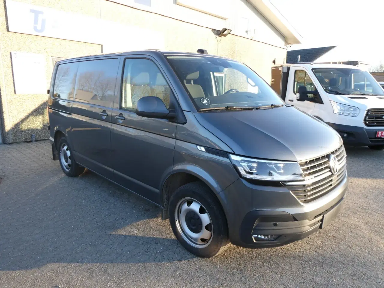 Billede 1 - VW Transporter 2,0 TDi 204 Kassevogn DSG 4Motion kort