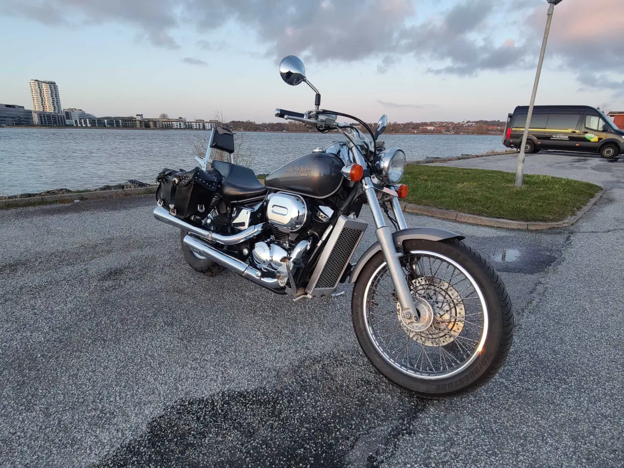 Billede 3 - Honda VT 750 Black widow