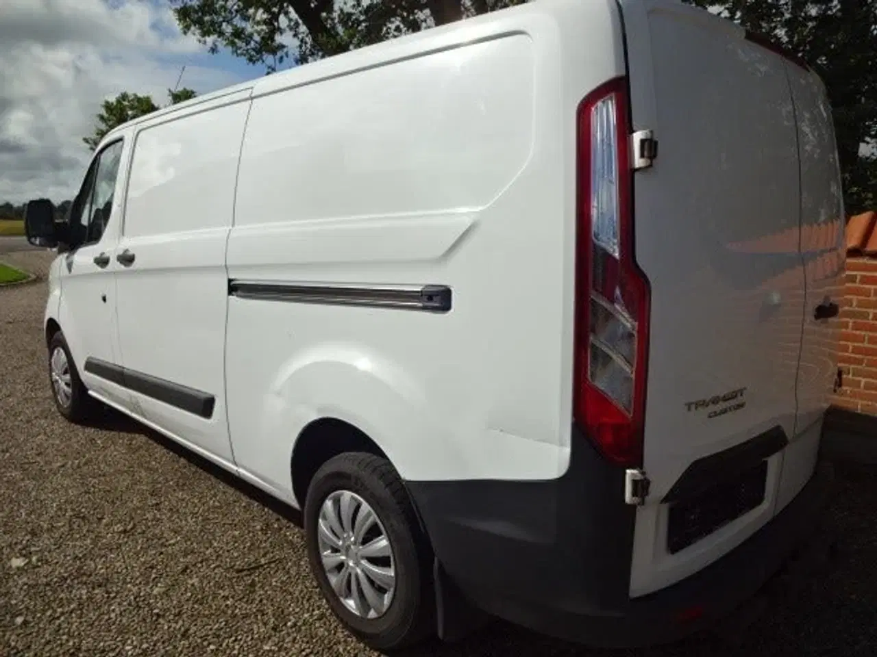 Billede 2 - Ford Transit Custom 310L 2,0 TDCi 130 Trend