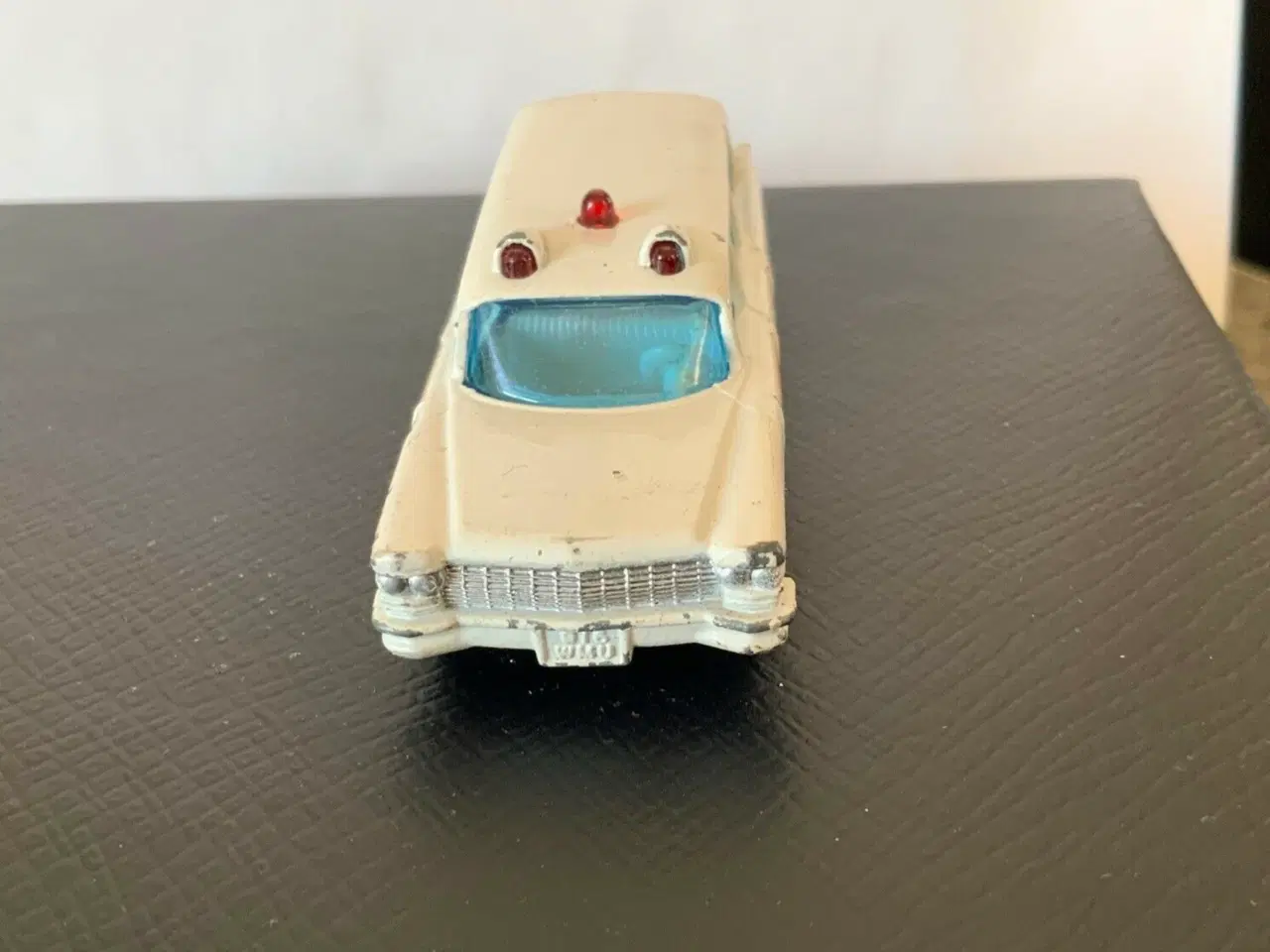 Billede 4 - Matchbox No. 54 S&S Cadillac Ambulance 