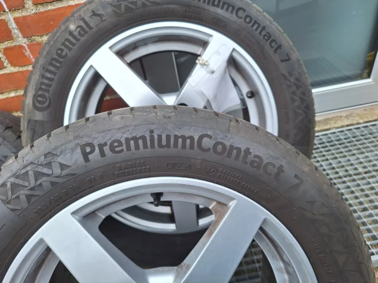 Billede 3 - Alufælge med sommerdæk