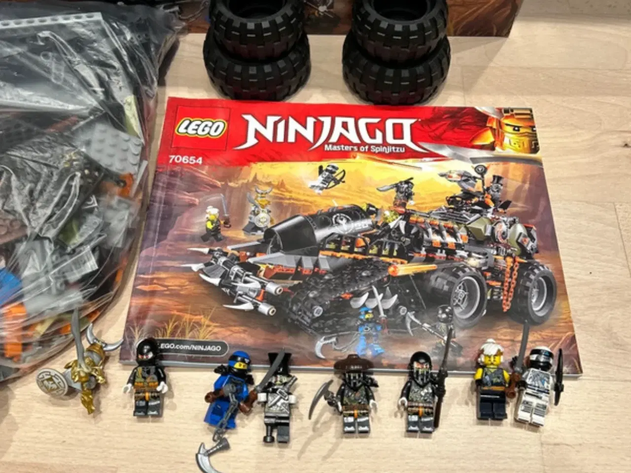 Billede 2 - Ninjago model 70654