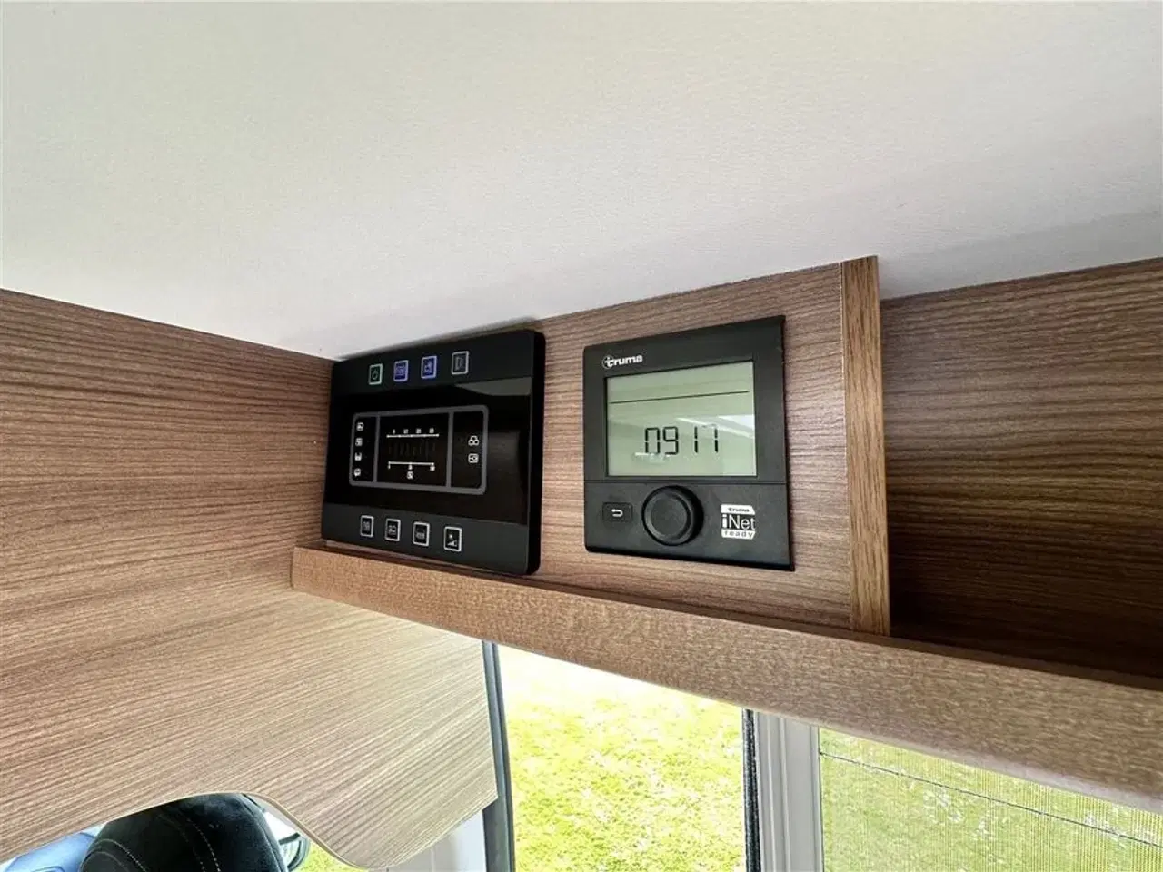 Billede 23 - 2021 - Bravia 636 140 Hk Edition 30   Campervan med langsgående senge og god indretning Kørt 20,500 Km.