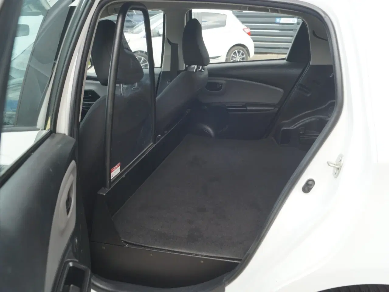 Billede 10 - Toyota Yaris 1,0 VVT-i T2 Van