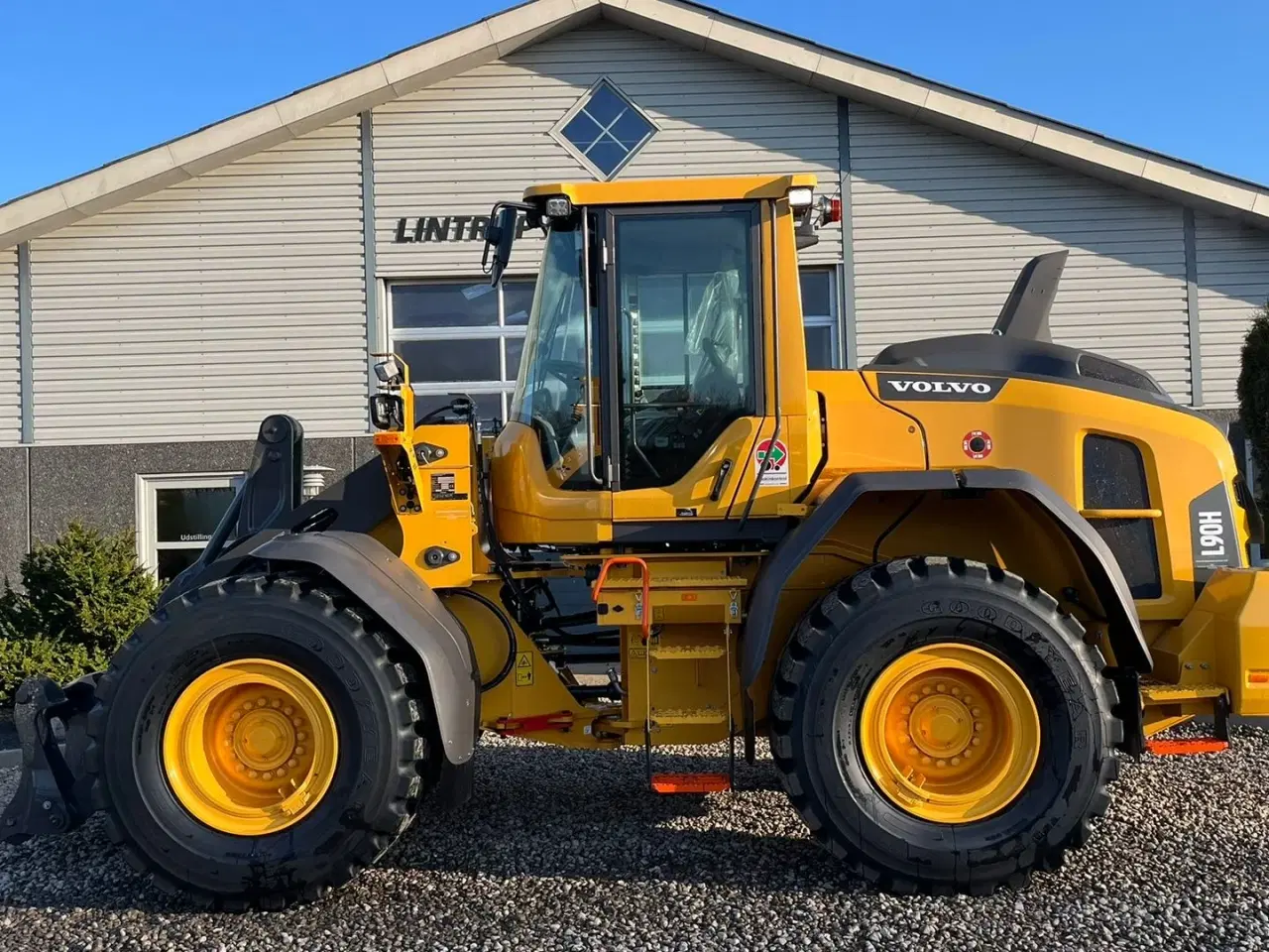 Billede 1 - Volvo L 90H H2 fabriksny Dansk maskine med masser af udstyr, blan.Co-Pilot & med brede 650/65R25 hjul