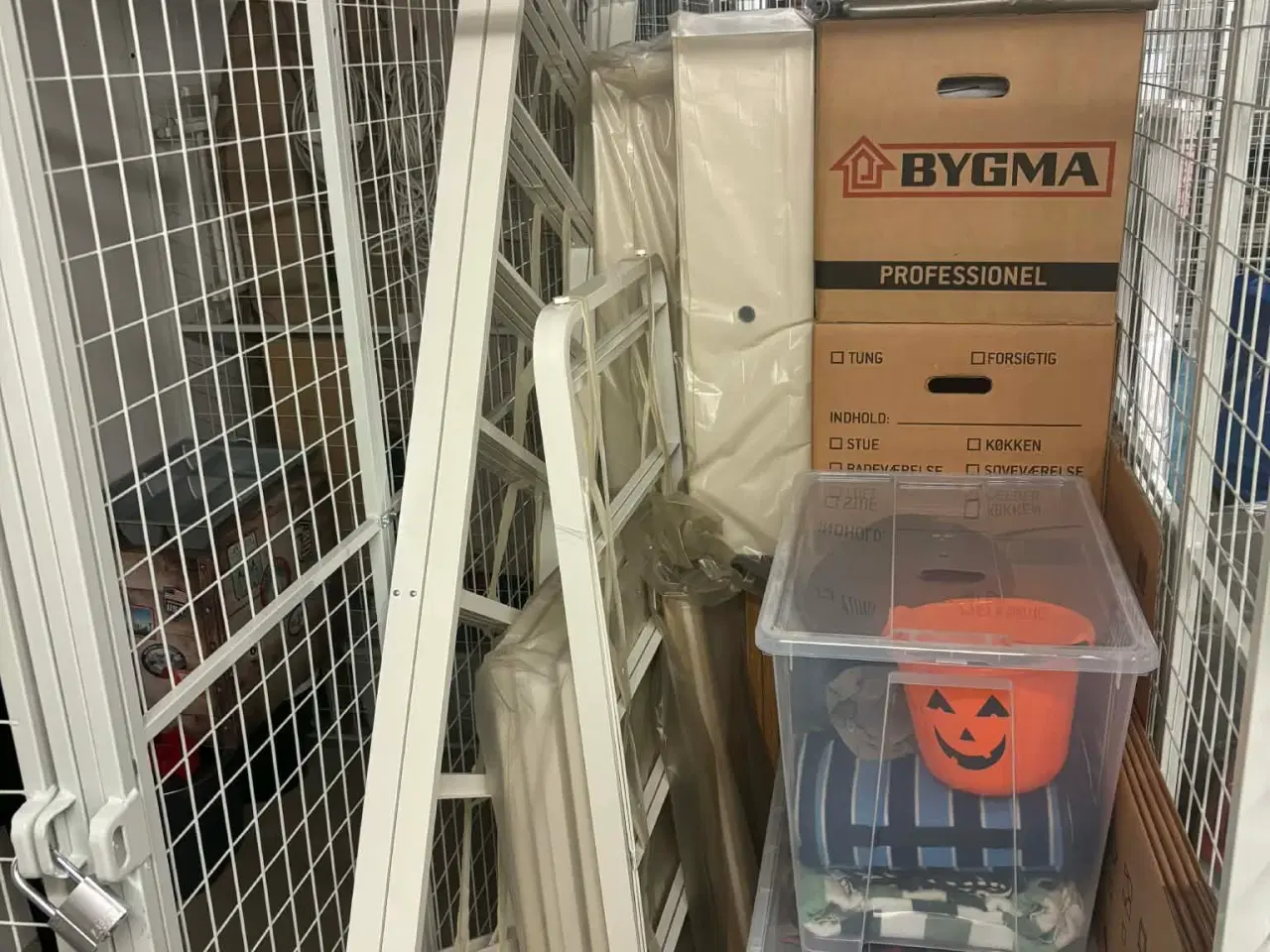 Billede 2 - Ikea Elvarli Garderobeskab