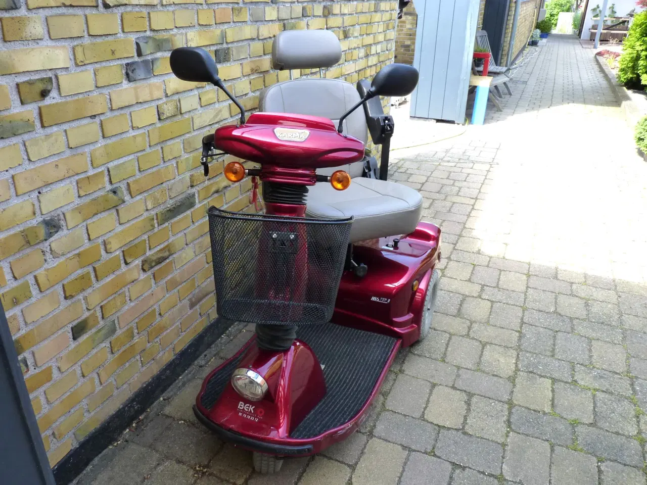 Billede 4 - El scooter, velkørende med gode batterier. 