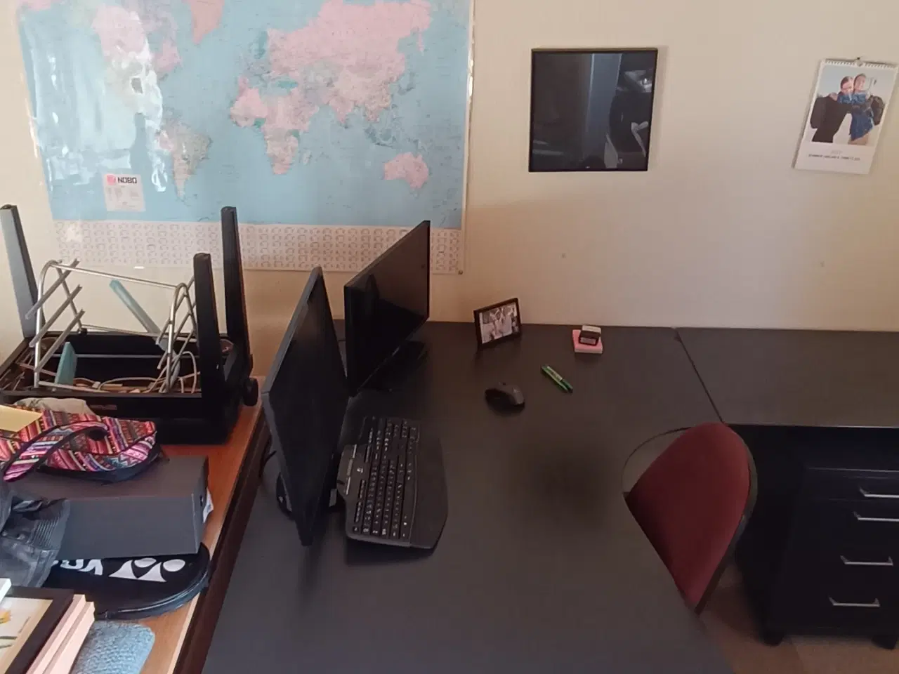 Billede 7 - Stort hjørne-skrivebord. 2 x 2 meter