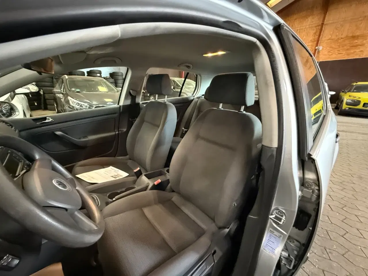 Billede 11 - VW Golf V 1,6 FSi Trendline